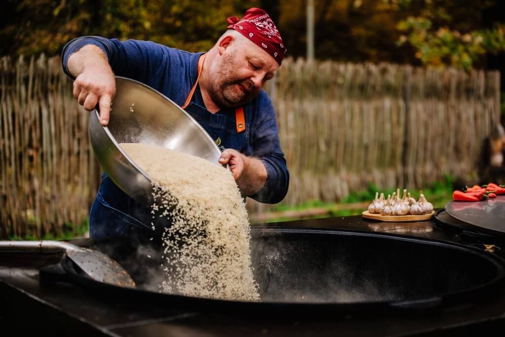 Pārvietojamie plova katli izbraukuma banketi 11
